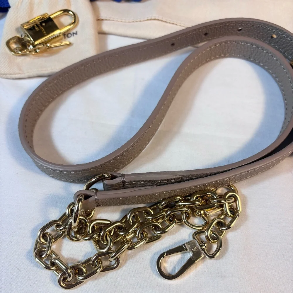 Beautiful Louis Vuitton Speedy Bandouliere 20 Dove Cream Sold - Picture 15 of 16